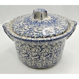 Vintage Robinson Ransbottom Blue Spongeware Covered Casserole Crock Dish 2.5 Qt